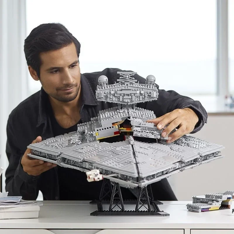 Bandai Unique Assembly Toy Set - Event Launch Party บทวิจารณ์และราคา