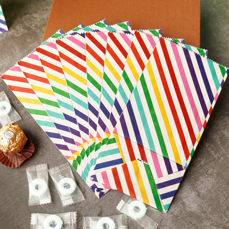 Small Paper Bags Rainbow Print - Event Party Box บทวิจารณ์และราคา