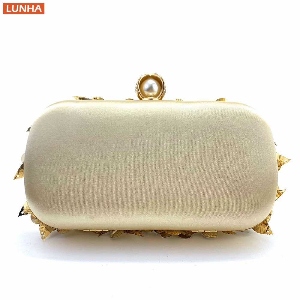 Women's Luxury Pearl Clutch Bo - Event Party Box บทวิจารณ์และราคา